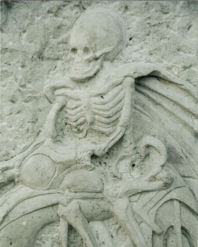 Skelett Motorrad fahrend